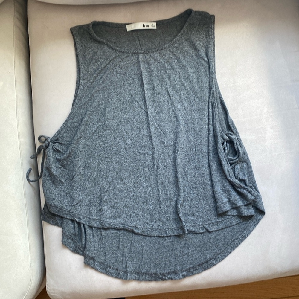 Wilfred free Aritzia top